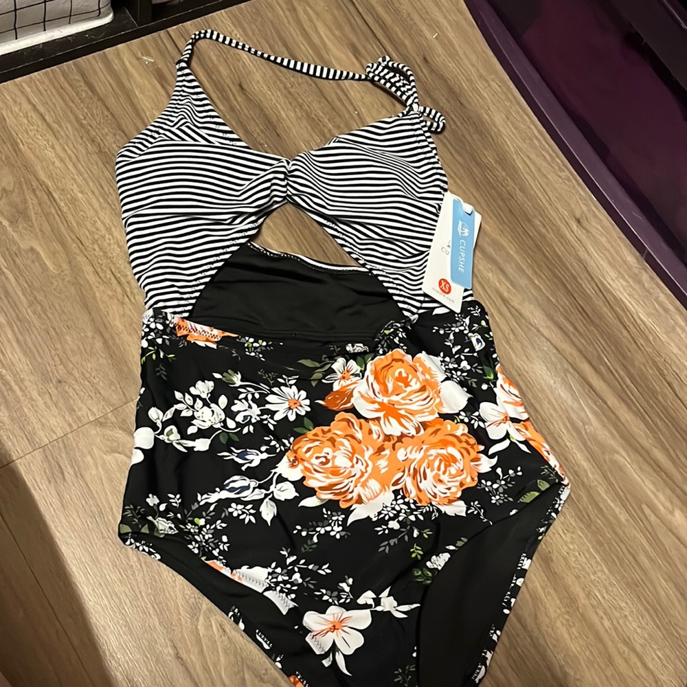 Cupshe bathing suit